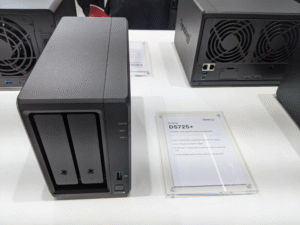 http://synologyfind.com/wp-content/uploads/2025/09/synology-DS725.png